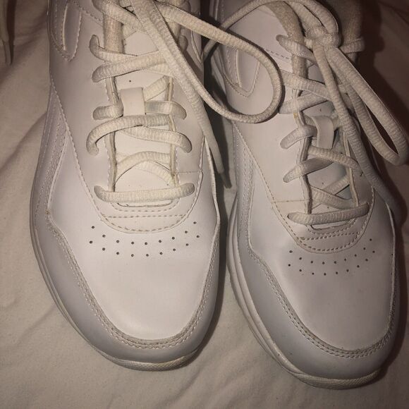 Reebok Womens Walk DMX Max All White Running Shoes Sneakers Size 5.5 OG Style - Picture 3 of 11